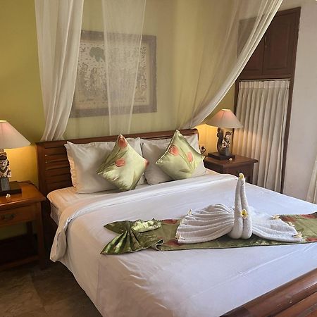 Apa Kabar Villas Амед Экстерьер фото