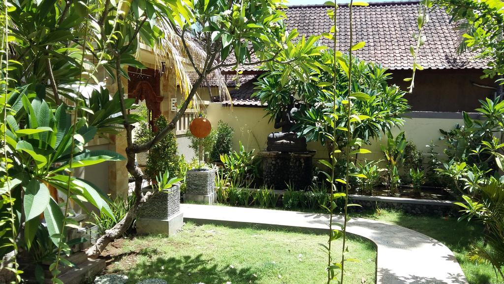 Apa Kabar Villas Амед Экстерьер фото