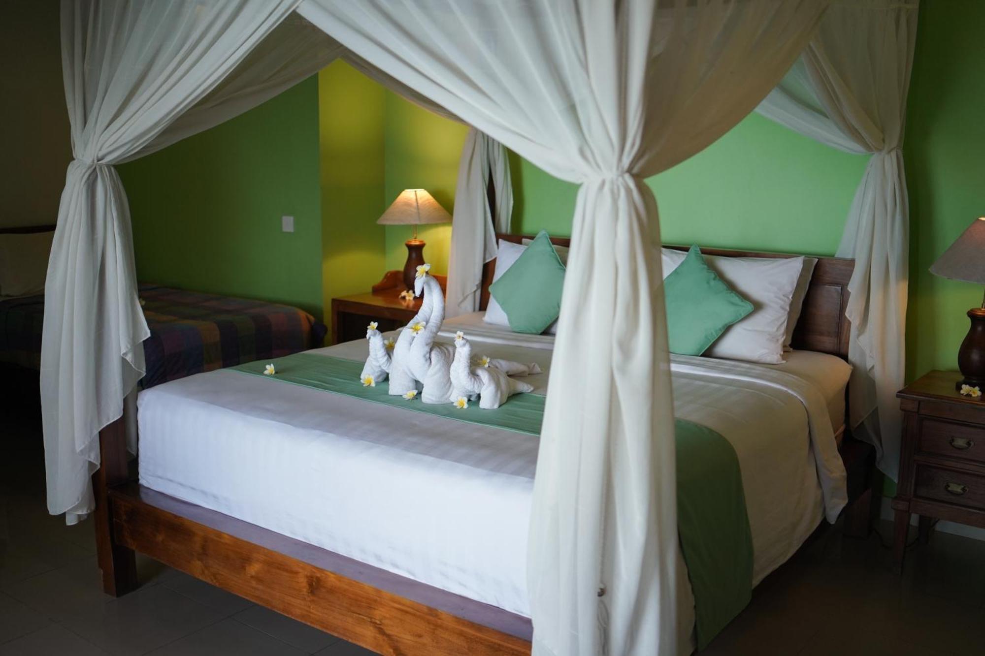 Apa Kabar Villas Амед Экстерьер фото