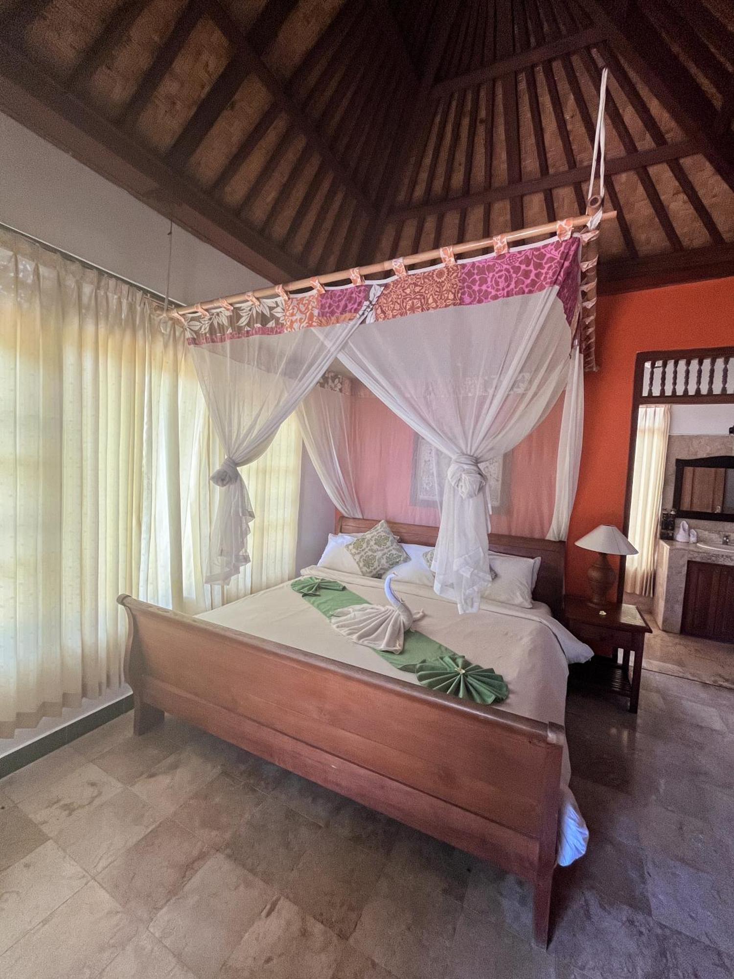 Apa Kabar Villas Амед Экстерьер фото