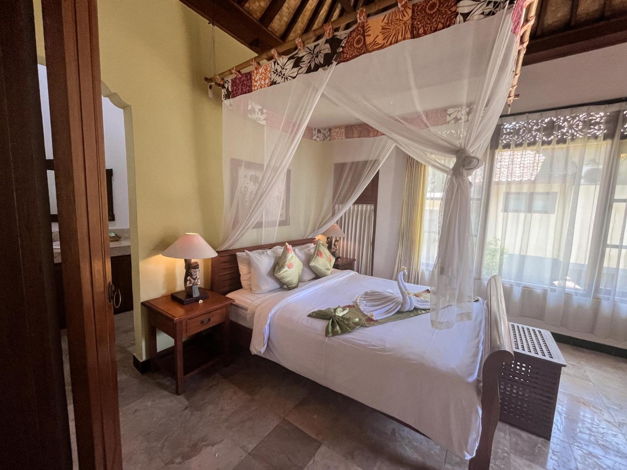 Apa Kabar Villas Амед Экстерьер фото
