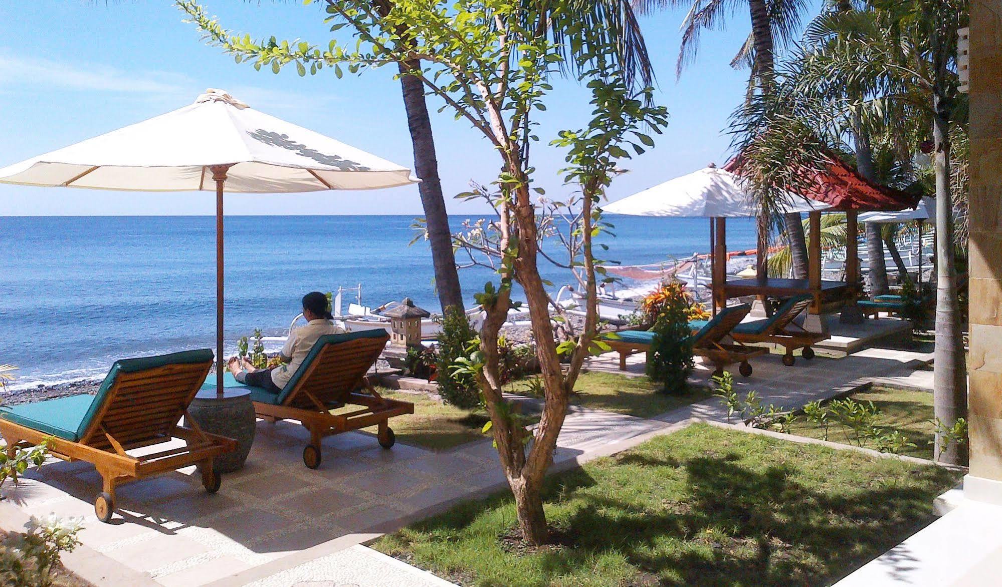 Apa Kabar Villas Амед Экстерьер фото